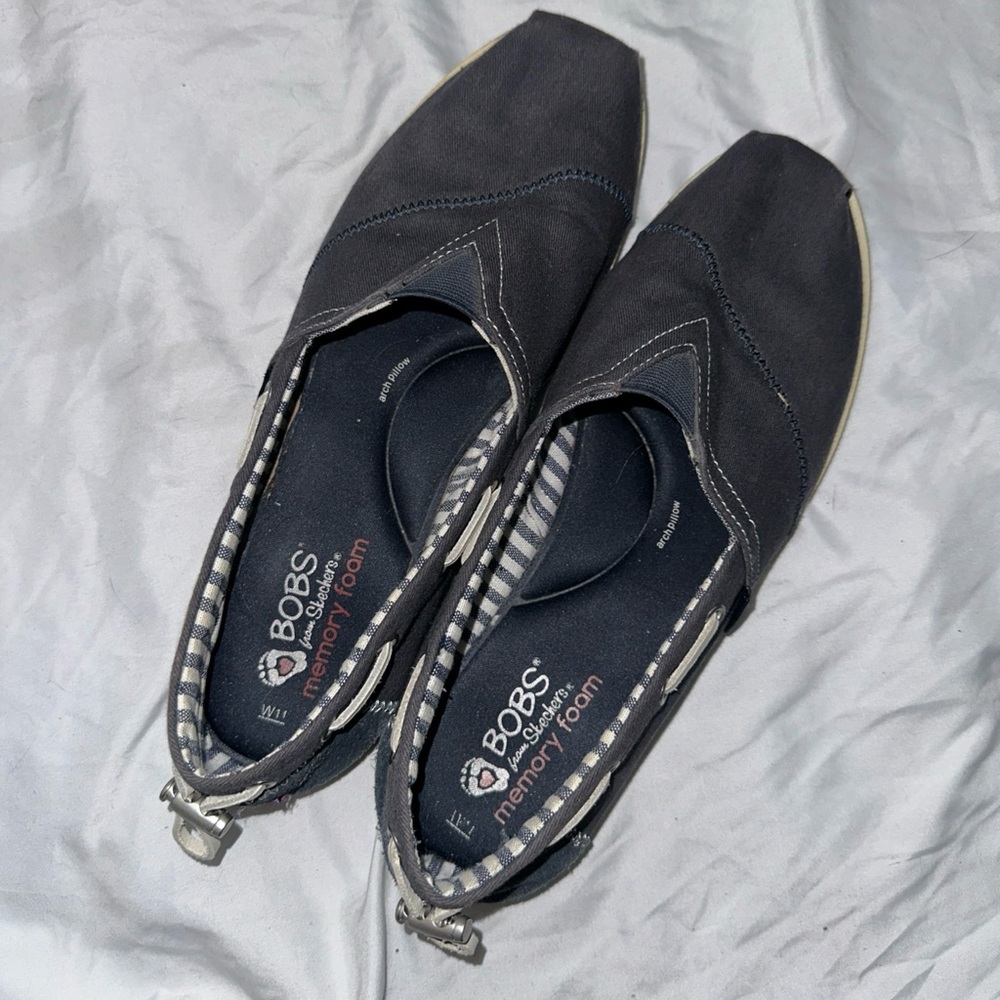 Women’s Bobs Navy Blue Size 11 memory foam